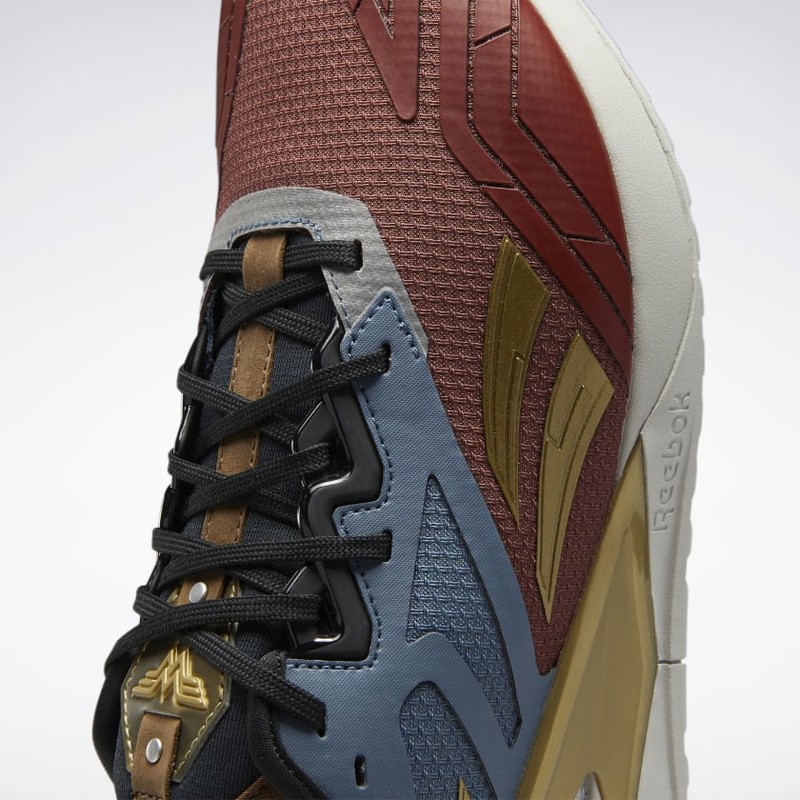 Wonder woman deals reebok freestyle sneaker